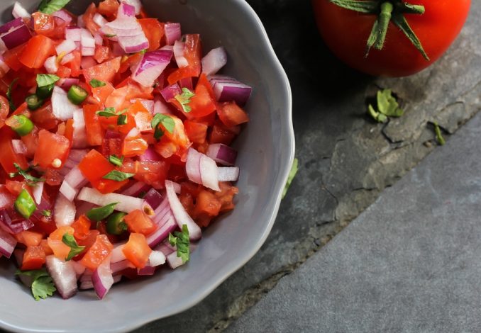Tomato, Red Onion and Coriander Salsa with Flat Bread